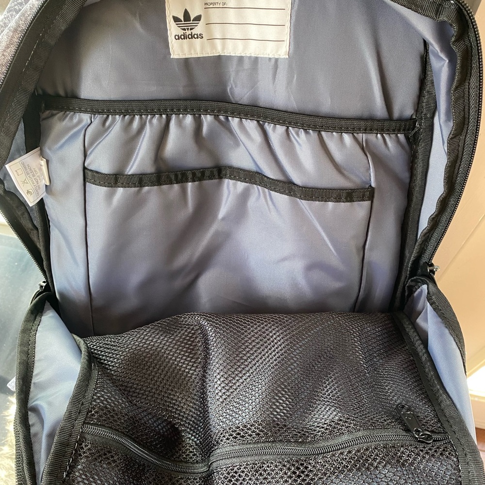 NWT Adidas Originals backpack w/ laptop slot - Picture 5 of 5